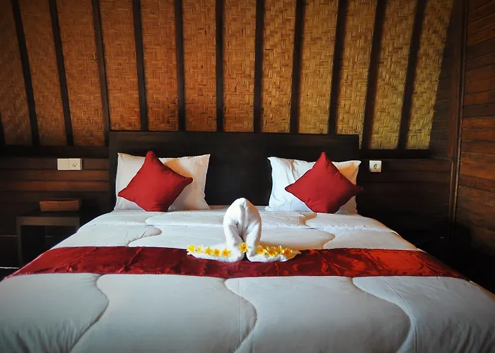 Bataran Garden 4*