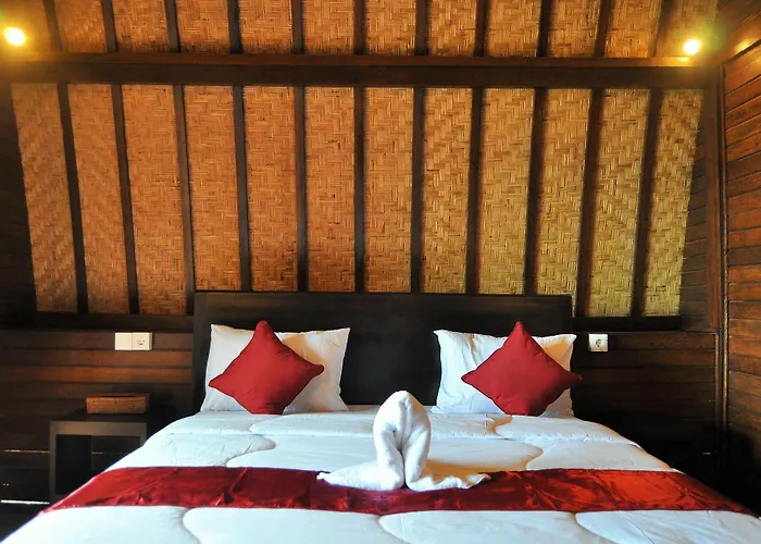 Bataran Garden Guest house 4*